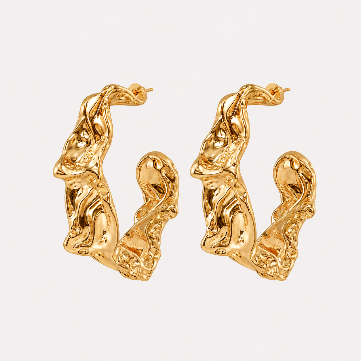 Olympe Earring in gold