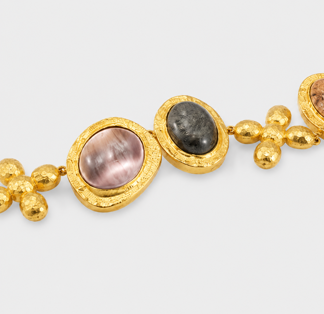 Octavia Bracelet in Gold